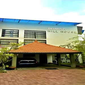 3* Hotel Hill House